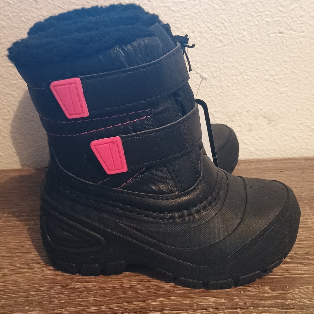 NWT Wonder Nation Toddler Winter Snow Boots Size 7 Black Pink